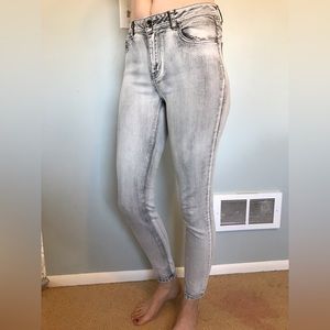 Women’s White and Grey Tribal Skinny Jeans